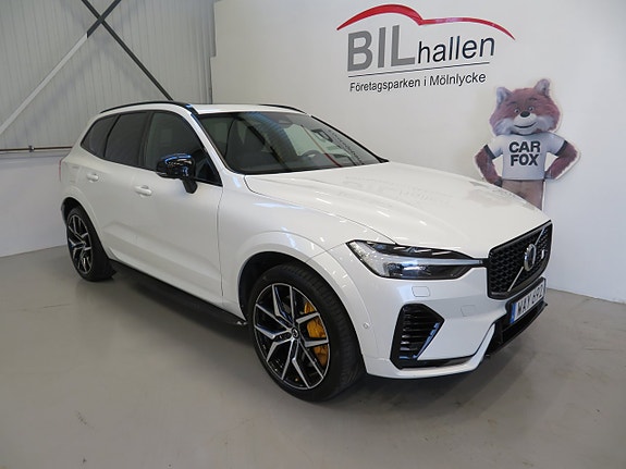 Volvo XC60 3 of 11