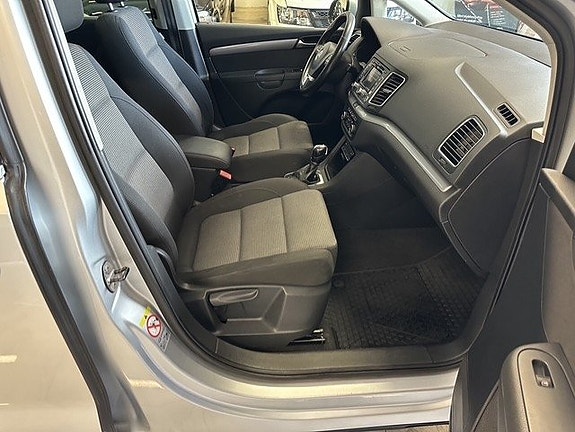 Volkswagen Sharan 18 of 22