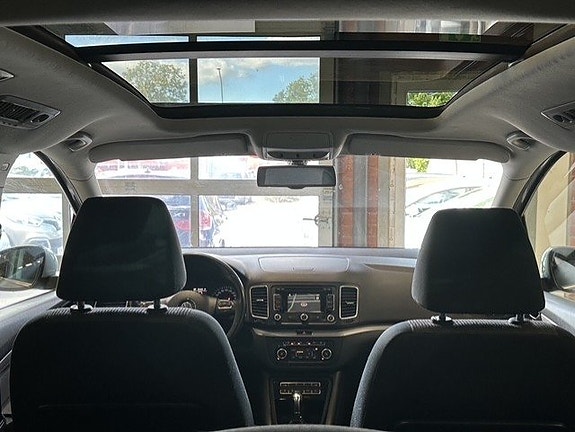 Volkswagen Sharan 9 of 22