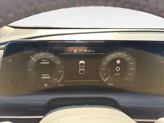 Nissan Ariya 13 of 16