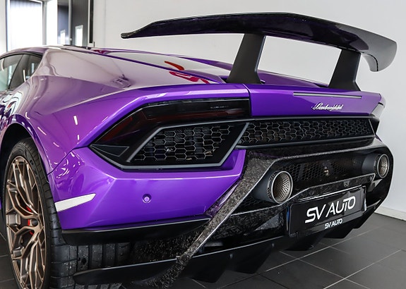 Lamborghini Huracan 20 of 23
