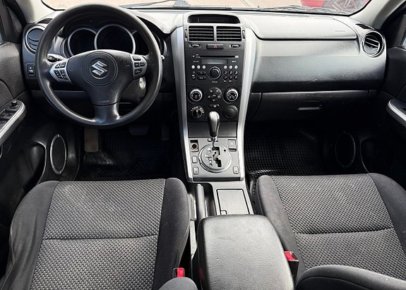 Suzuki Grand Vitara 9 of 10