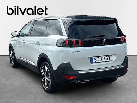 Peugeot 5008 4 of 15