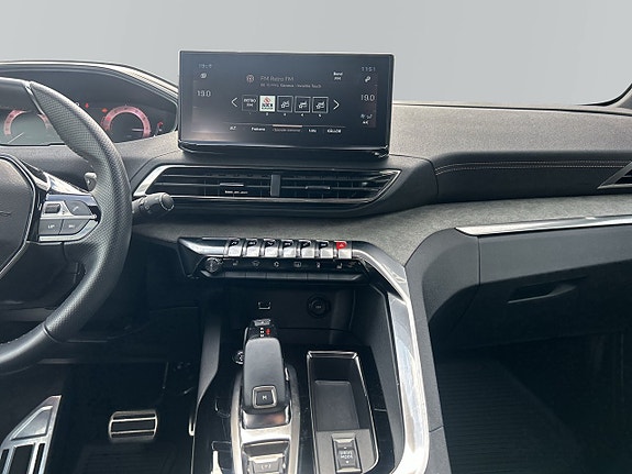 Peugeot 5008 12 of 15