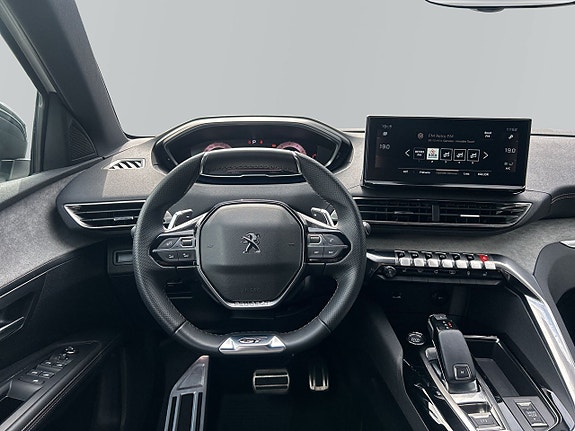 Peugeot 5008 13 of 15