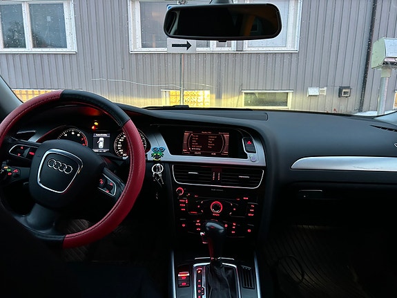 Audi A4 6 of 8