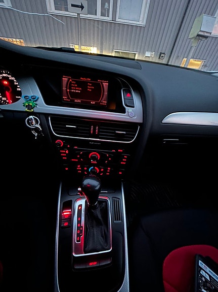 Audi A4 8 of 8