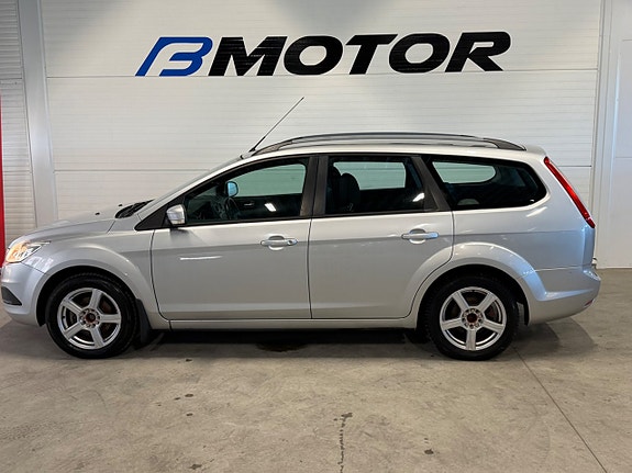 Ford Focus 3 of 10