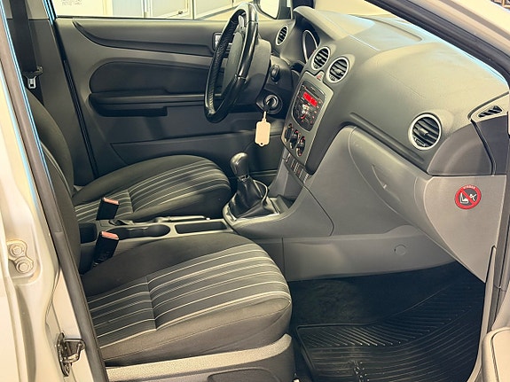 Ford Focus 6 of 10