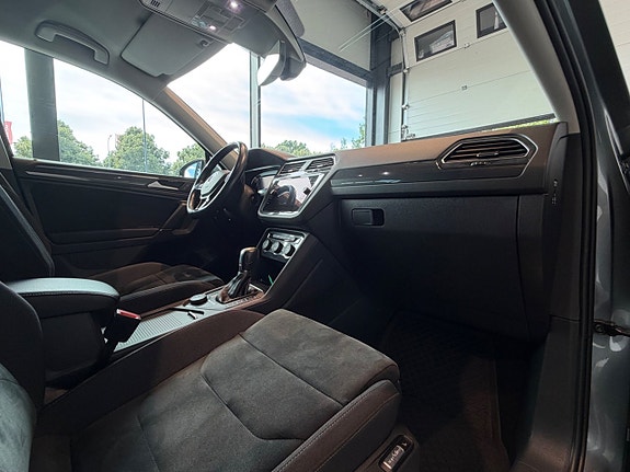 Volkswagen Tiguan Allspace 10 of 14