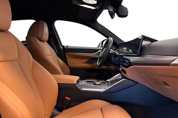 BMW i4 6 of 18
