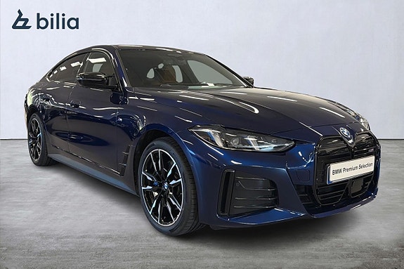 BMW i4 18 of 18