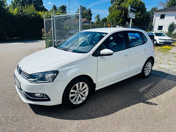 Volkswagen Polo 9 of 25