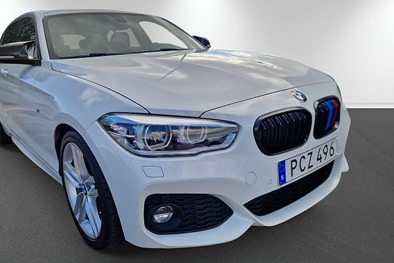BMW 118i 10 of 14