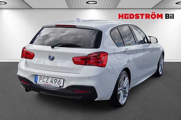 BMW 118i 3 of 14