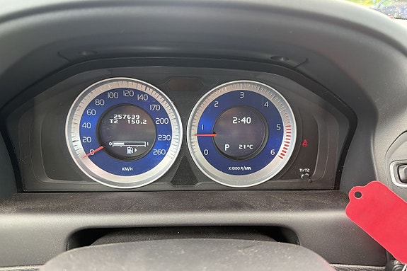 Volvo XC60 9 of 18