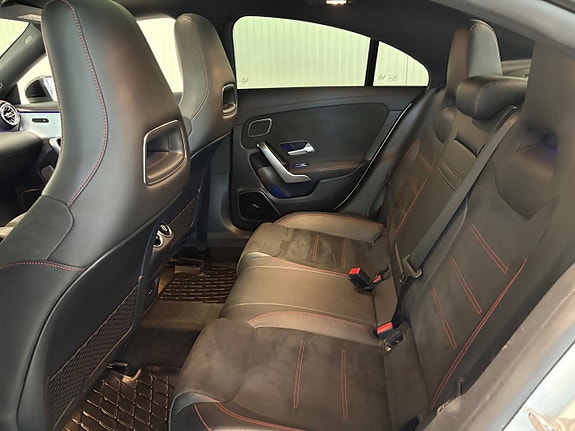 Mercedes-Benz CLA250 e 21 of 25