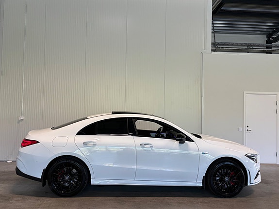 Mercedes-Benz CLA250 e 3 of 25