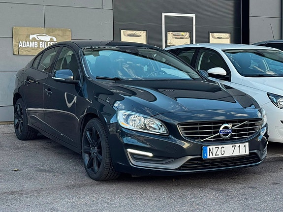 Volvo S60 3 of 18