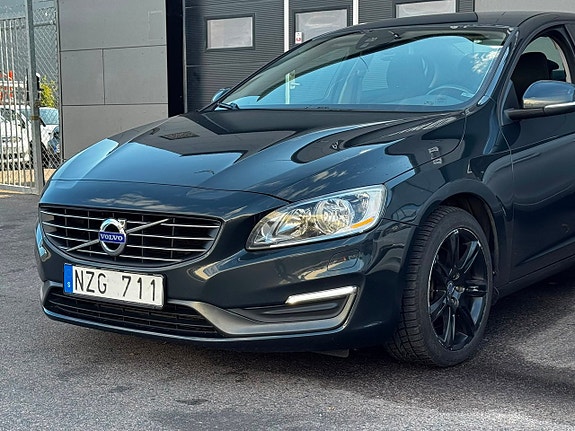 Volvo S60 10 of 18