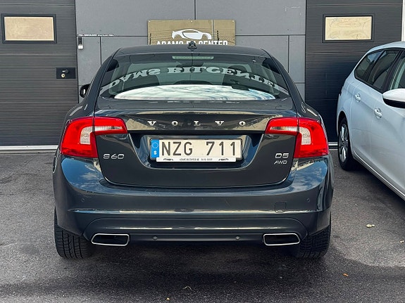 Volvo S60 4 of 18