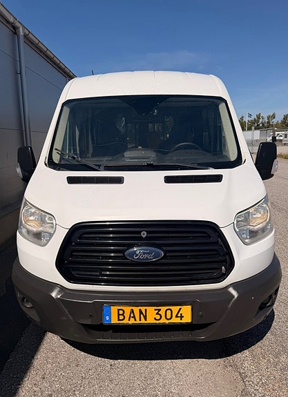 Ford Transit 9 of 28