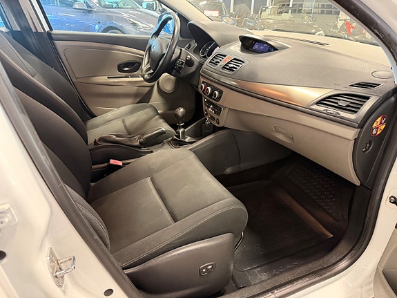 Renault Megane 6 of 10