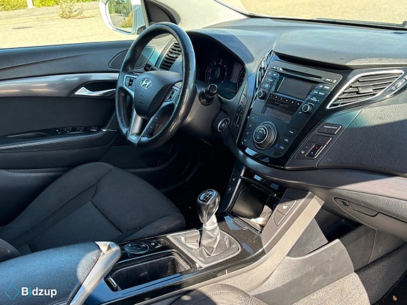 Hyundai i40 10 of 13