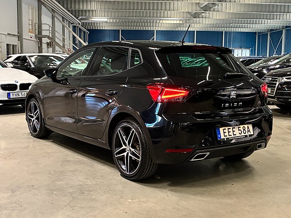 Seat Ibiza 5 of 24