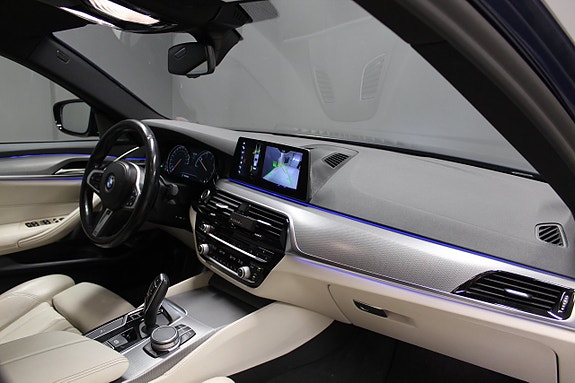 BMW 520d 12 of 14
