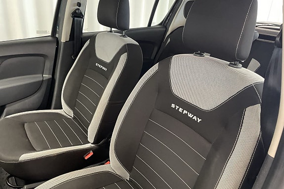 Dacia Sandero Stepway 14 of 16