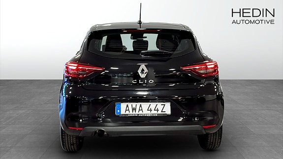 Renault Clio 7 of 9