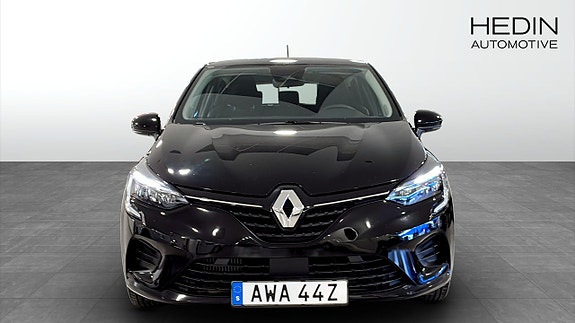 Renault Clio 8 of 9