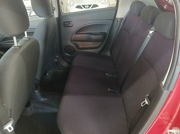 Mitsubishi Space Star 14 of 18