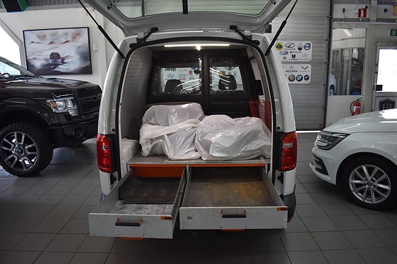 Volkswagen Caddy 14 of 14