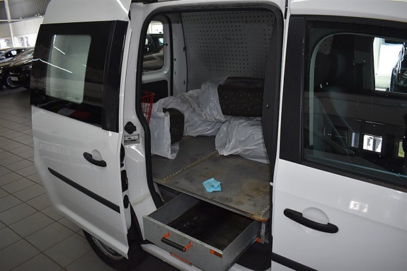 Volkswagen Caddy 13 of 14