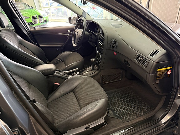 Saab 9-5 13 of 14