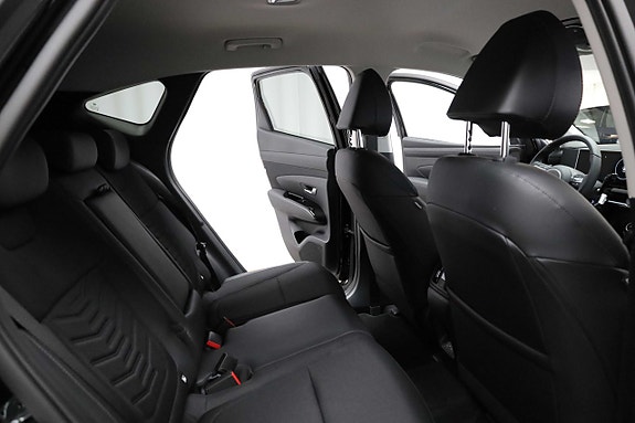 Hyundai Tucson 27 of 28
