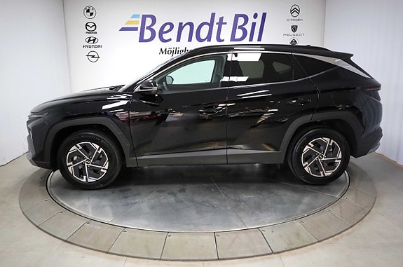 Hyundai Tucson 3 of 28