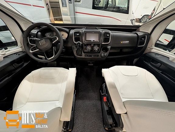 Pilote P 720 FGJ selection Automat Vinterpaket Dieselvärmare 15 of 26