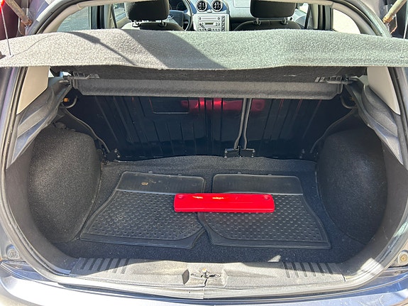 Ford Fiesta 14 of 16