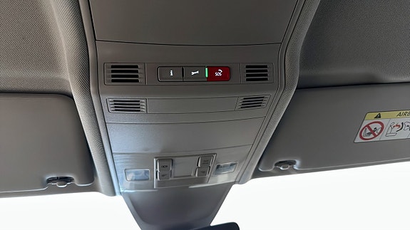 Volkswagen Tiguan Allspace 24 of 26