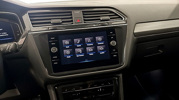 Volkswagen Tiguan Allspace 9 of 26