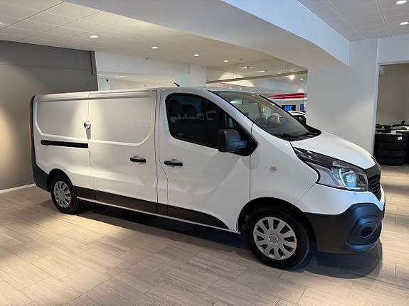 Renault Trafic 6 of 16