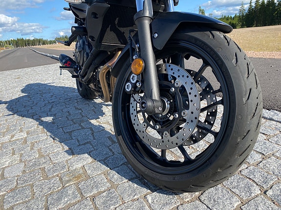 Yamaha MT-07 6 of 7