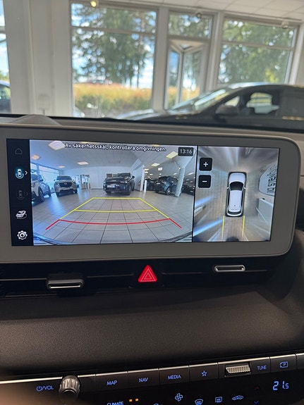 Hyundai Ioniq 5 10 of 24