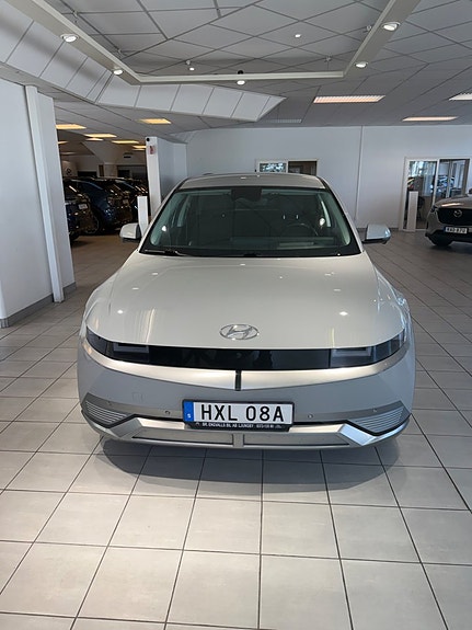 Hyundai Ioniq 5 4 of 24