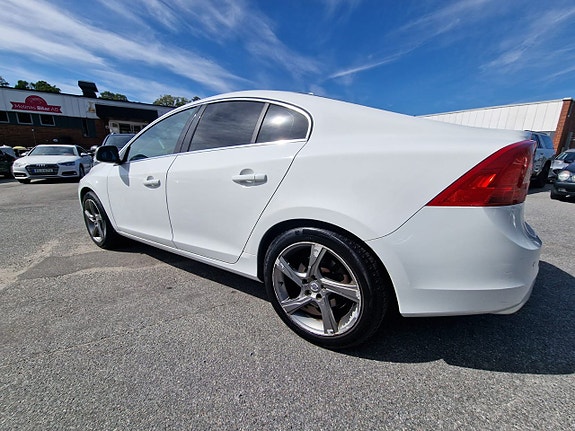 Volvo S60 6 of 21