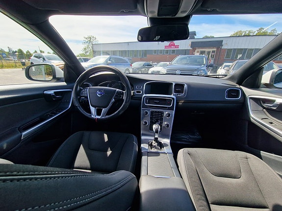Volvo S60 9 of 21