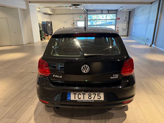 Volkswagen Polo 17 of 19